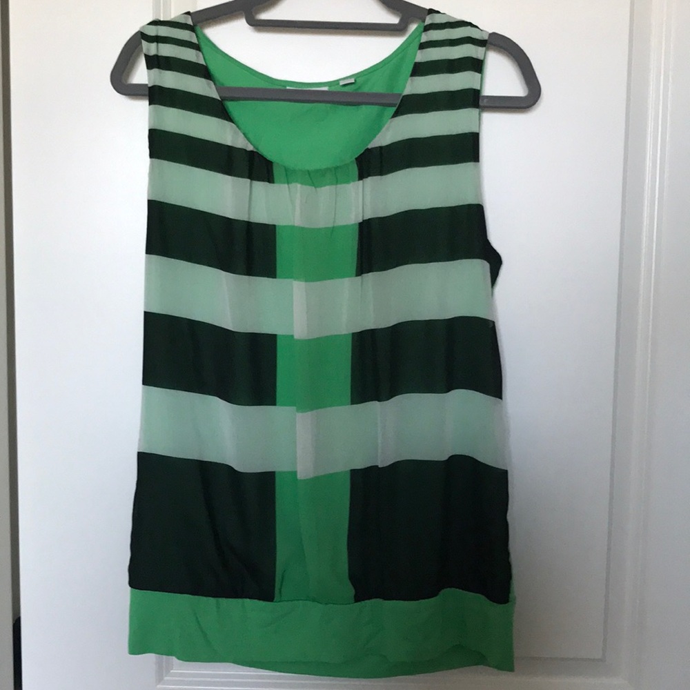 Short sleeve shirt